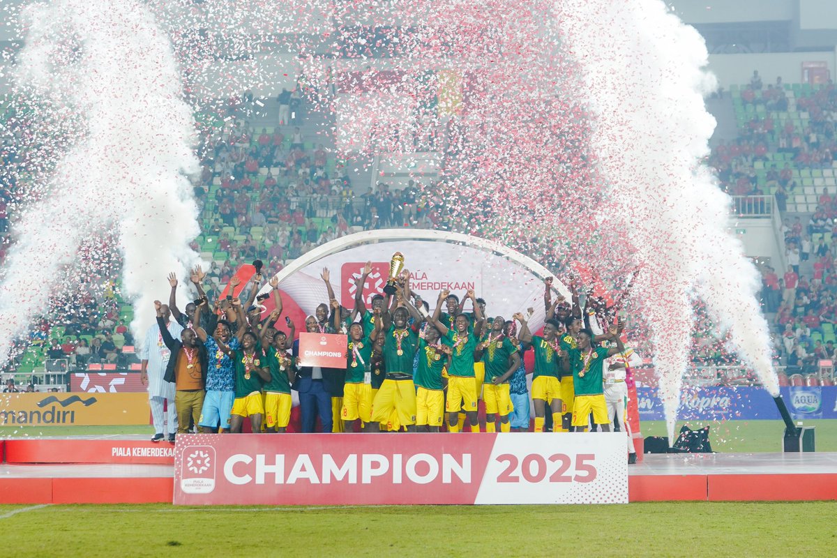 Kita merasakan atmosfer yang luar biasa malam ini di Stadion Utama Sumatera Utara. Suara lantang dukungan untuk timnas, hingga nyanyian 21.991 penonton yang hadir membakar semangat Garuda Muda dalam pertandingan terakhir melawan Mali di Piala Kemerdekaan 2025.

Terima kasih