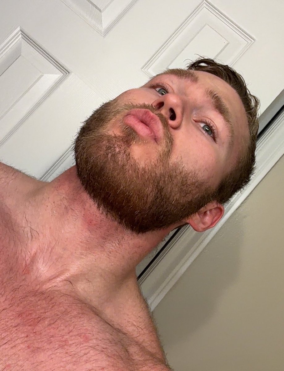 MuscleChadreal's tweet photo. Becoming more hairy… who likes it? https://t.co/X6hdQDpqif