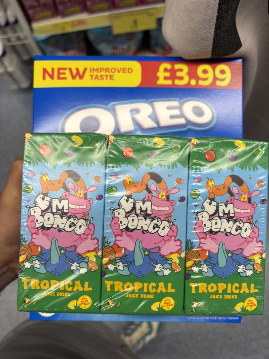 C’mon twitter, do ya thing!

Hit me up with the lyrics!😂