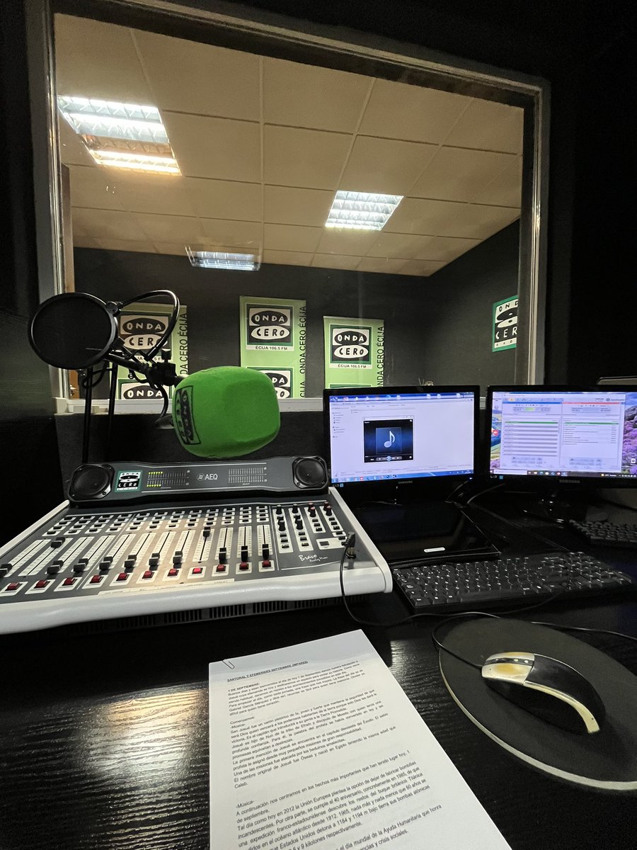 pedestglez_'s tweet photo. 🎙️💪🏼 𝙎𝙞𝙚𝙢𝙥𝙧𝙚 𝙘𝙖𝙢𝙞𝙣𝙖𝙣𝙙𝙤...
#Periodismo #Practicas #practicasprofesionales https://t.co/fgzaLuWWFD