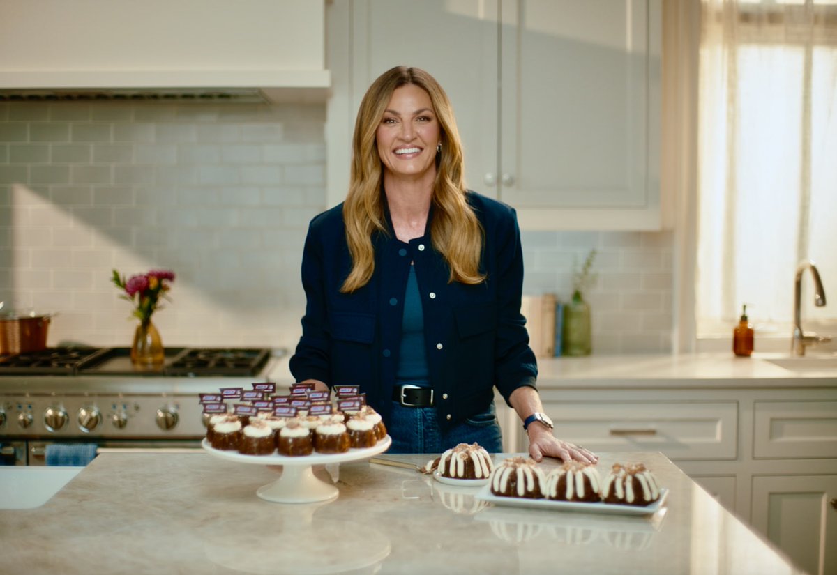 Nothing Bundt Cakes (<a href="/nothingbundt/">Nothing Bundt Cakes</a>) is entering the sport sponsorship space, partnering with <a href="/ErinAndrews/">Erin Andrews</a> and <a href="/SNICKERS/">SNICKERS</a> to launch of the Score Some Joy Sweepstakes, giving fans a chance to win a trip for two to the big game.

Enter here: scoresomejoy.com/home