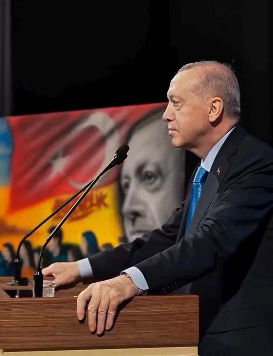 pltemrah33's tweet photo. Sözde değil, özde lider. 

HER ZAMAN ERDOĞAN 
🇹🇷🇹🇷🇹🇷🇹🇷 https://t.co/ljkBK4uUIk