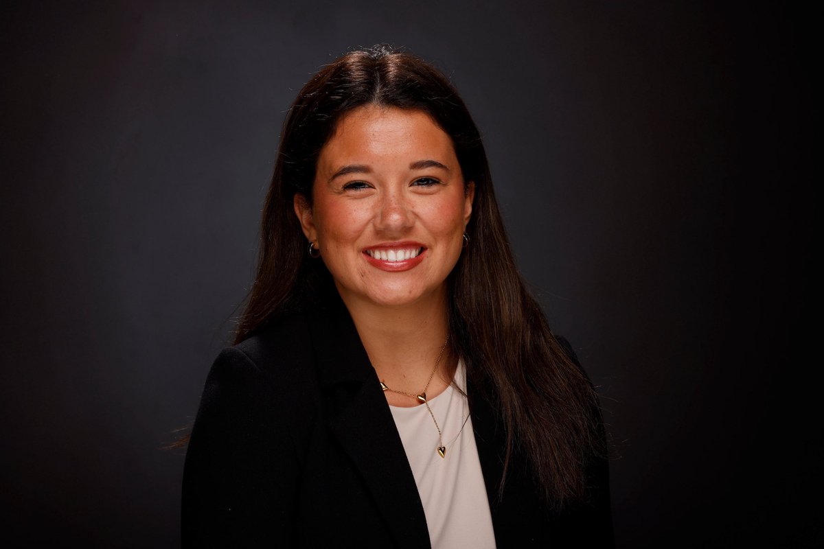 Excited to introduce the new University of Alabama Athletics Communications intern — Sawyer Adisson Brooks! 🎉 She’ll be running social media for Soccer, Men’s &amp; Women’s Tennis, and the Diving teams. She’ll  also be covering some football game days! Love you, Sis! ❤️ #RollTide