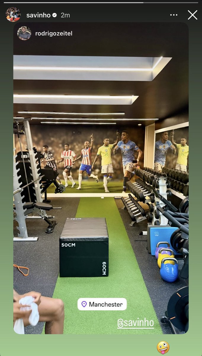 Savinho’s agent is in Manchester. ‘🤪’