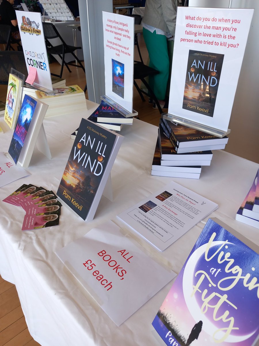 PamKeevil's tweet image. Don&apos;t you just love #bookfairs? I may not sell a lot -enough to cover my expenses is fine . It&apos;s the people I meet that make it special. Let&apos;s support indie authors everywhere. 
#WritingCommunity
#writersoftwitter 
##amwriting