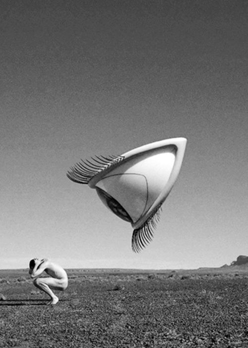 non_chalantman's tweet photo. Gaze of the Unknown #SurrealArt #DigitalArt #NFTCommunity #VisionBeyond #ArtistsOnX #ArtOfTheDay https://t.co/GSr85aQBbq