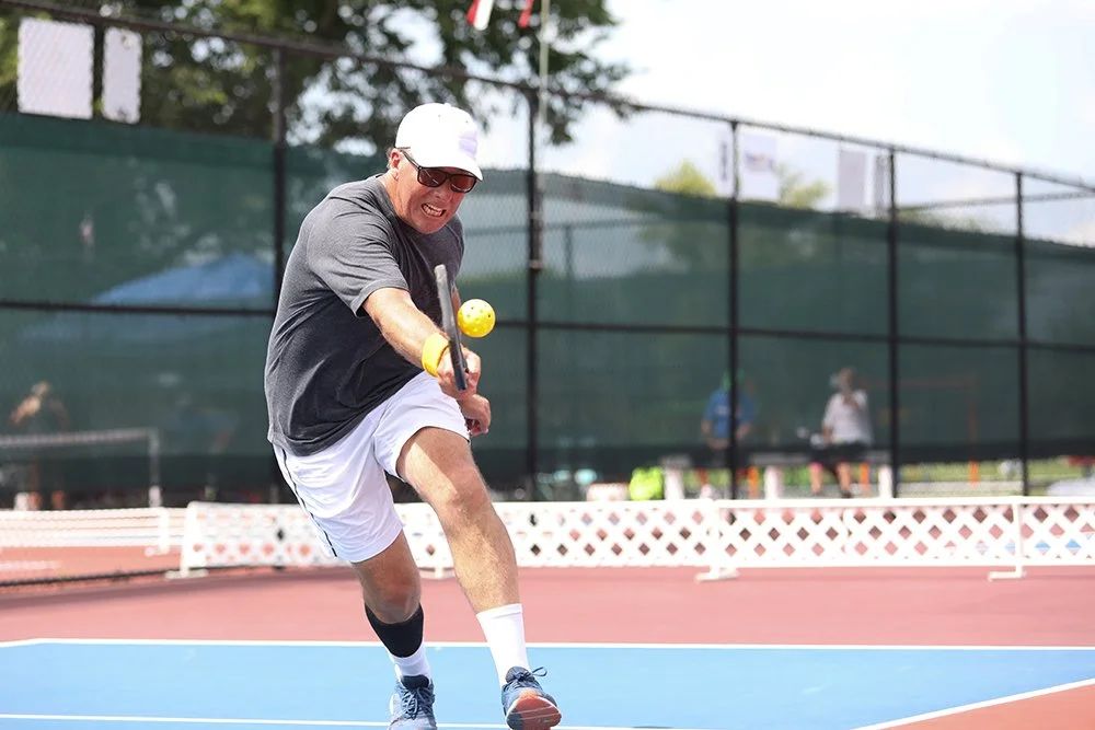 Can you play pickleball after knee replacement? 🏓 Yes, with expert care and smart rehab. Dr. Nathan Cafferky helps active patients get back to the court safely and confidently.

👉 buff.ly/ZTh2QIB 

#Pickleball #KneeReplacement #DrCafferky #JointHealth #ActiveLife