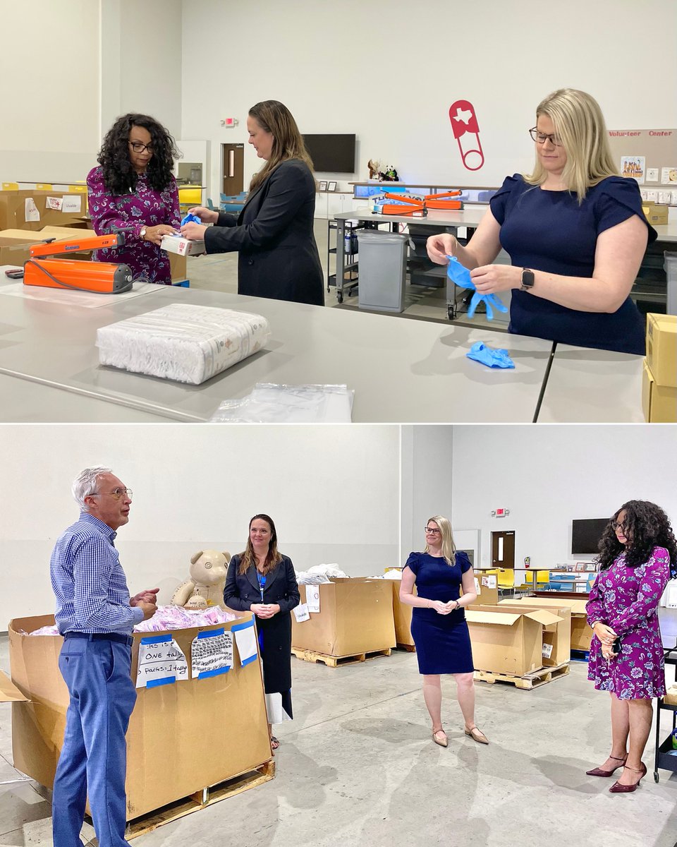 TXDIAPERBANK's tweet image. We were excited to welcome @Chase Bank for a tour with CEO Jorge Medina! 💙

As a recurring volunteer partner, their team helps repackage essentials for families in need. Thank you for your commitment!

#TexasDiaperBank #ChaseBank #CommunitySupport