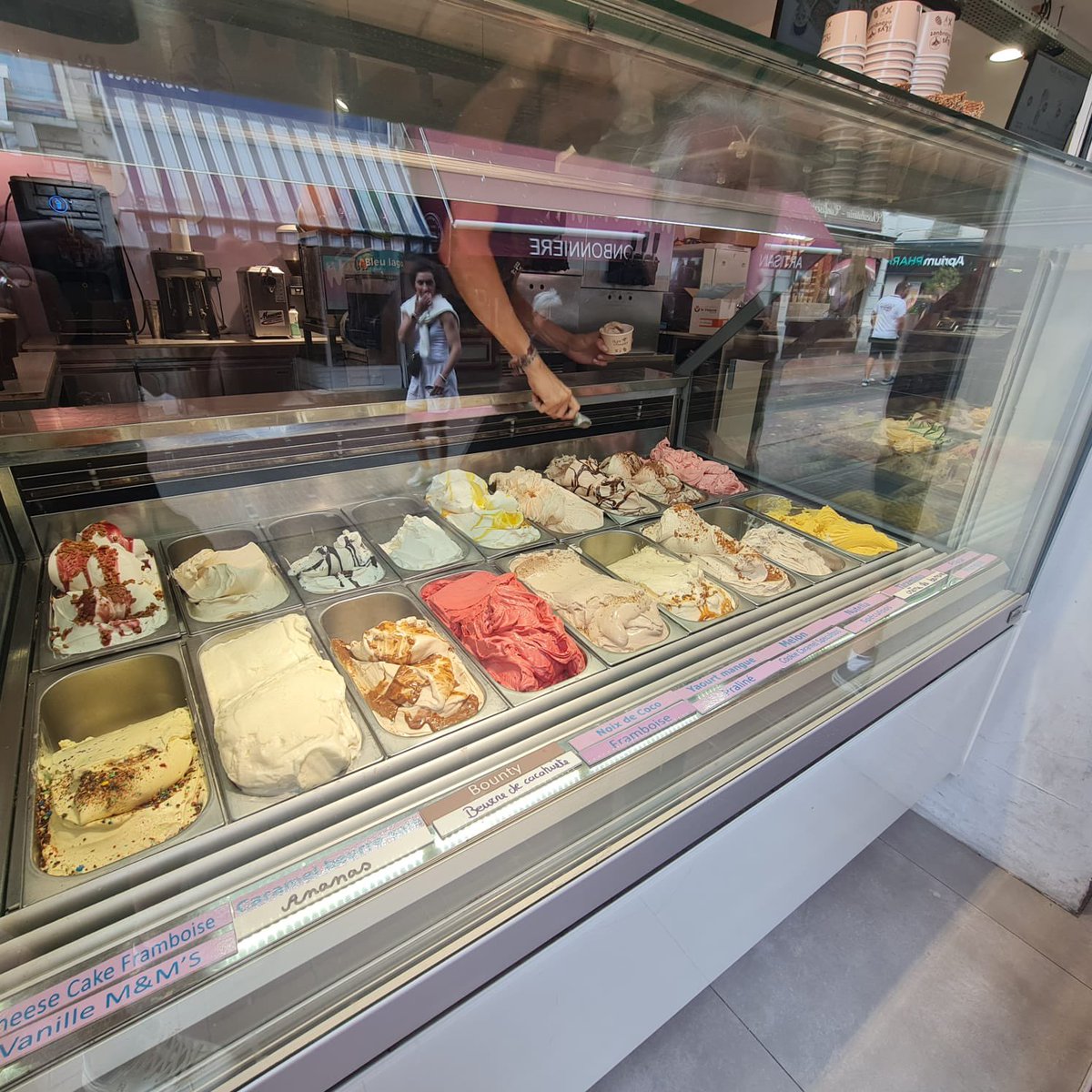 Michelangelo home safe and sound after being in the wars yesterday. He is fine and lives to fight another day.

The boys having ice cream this morning before making the trip back up the French coast.