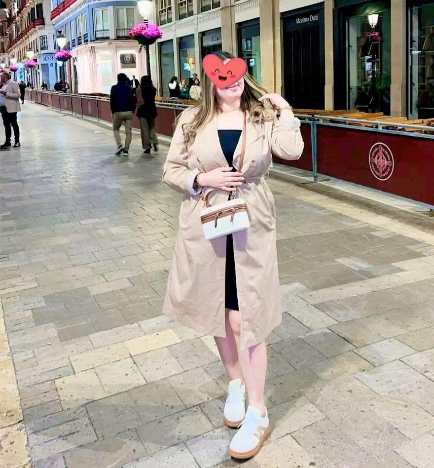 لمياء من المدينة المنورة عمري 32 سنة دكتوره مطلقة اريد الزواج مسيار على بيتي 
واتس 0547588129