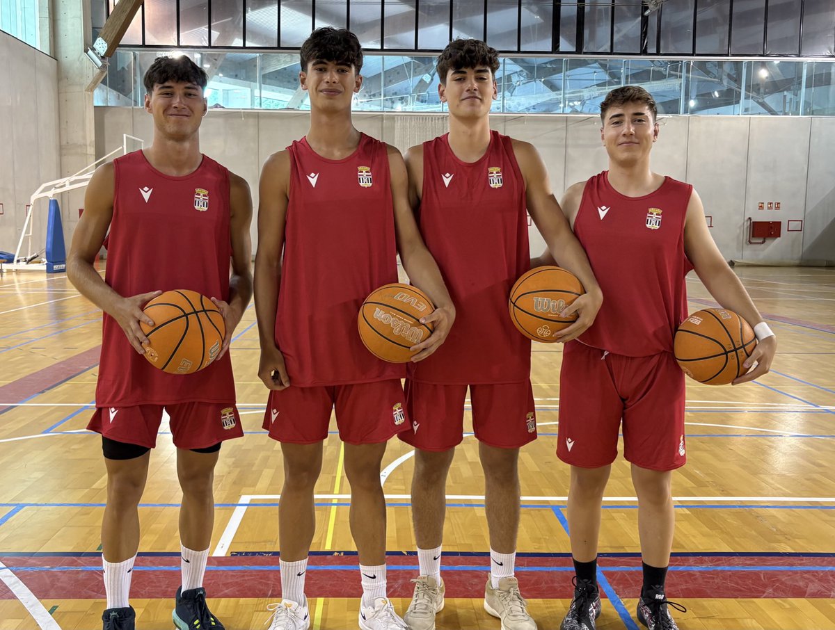 🏀  PRETEMPORADA 🏋️

🤩 Los 4 canteranos del club ya entrenan a las órdenes de Félix Alonso 

🔘Pablo Torres
🔘David Yáñez
🔘Adrián Saavedra 
🔘Salva Saura

#CanteraCebé 🤍🖤