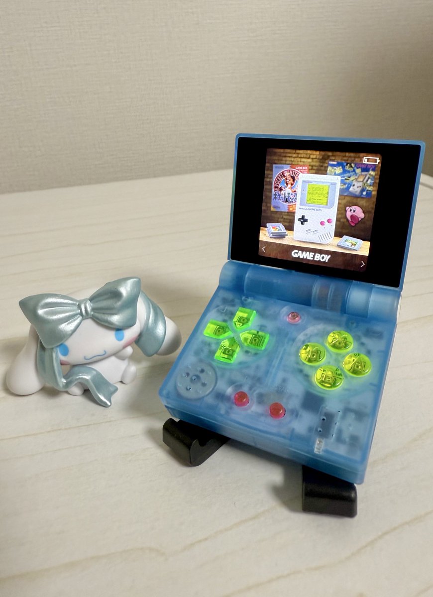 various_rb1's tweet image. 今日完成したクリアカラフルボタンです
シナモロールは嫁にお借りしてます🙏
#FunkeyS