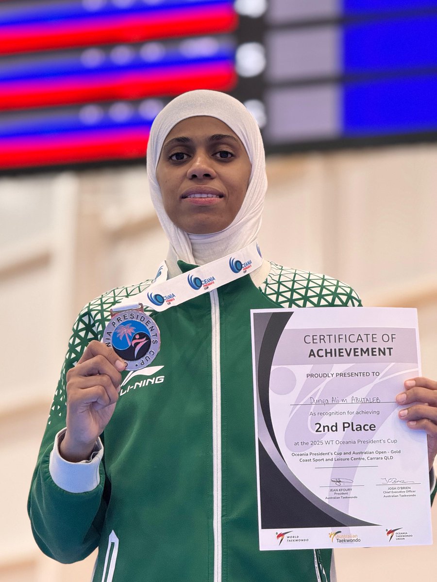 فارساتنا مع المنتخب يحققون الإنجاز في بطولة كأس الرئيس أوشيانا 🇸🇦

"دنيا أبو طالب" فضيّة 🥈
"دنيا صابر" برونزية 🥉

#القادسية | #تايكوندو_القادسية