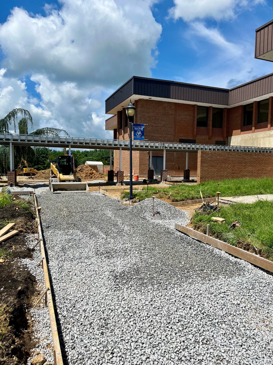 Exciting changes are happening on campus! We're working hard on a new outdoor student plaza near Martin &amp; Rooker Halls. Don’t worry! You can still access both buildings during construction: 2nd floor entrance for Martin and 1st floor for Rooker.
