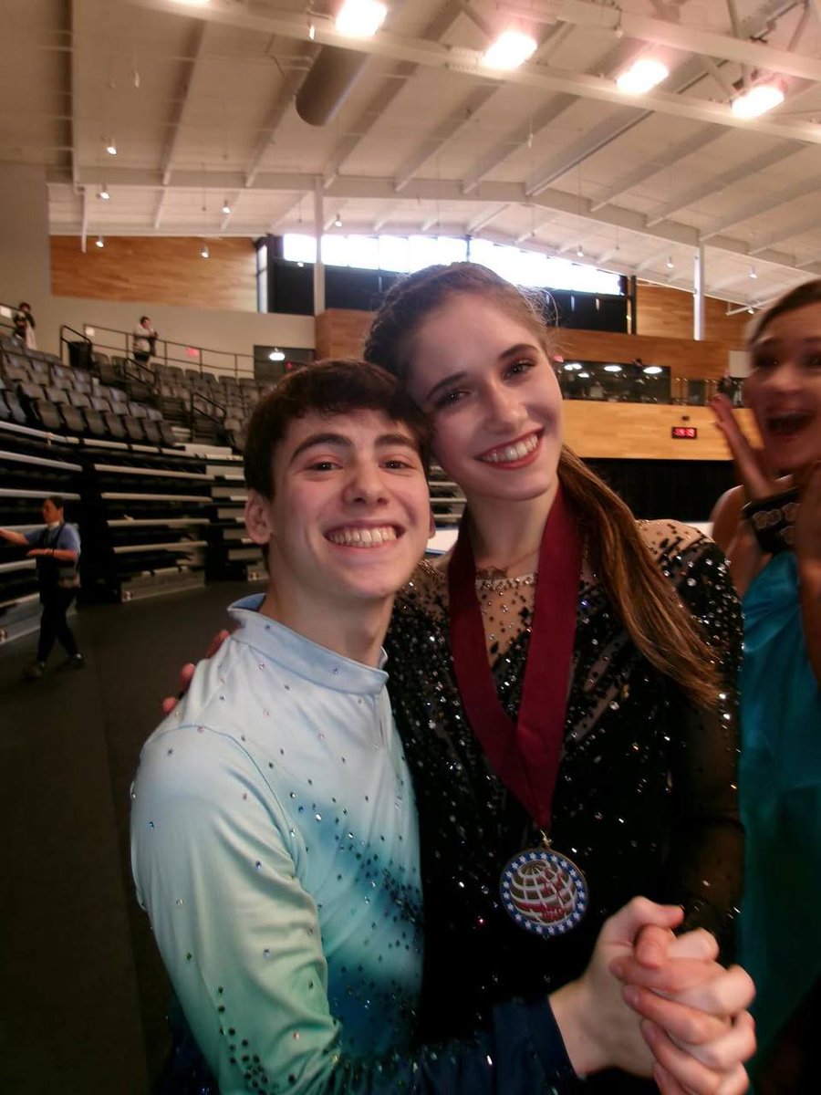 Sofia in the background of Isabeau and Jared's photo from Cranberry Cup 2025!😭

📸: jaredsedlis | IG