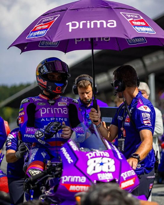 GypBbbrW4AAcDQw?format=jpg&name=small Miguel Oliveira's fate in MotoGP 2026 has been decided after the shock Yamaha announcement.