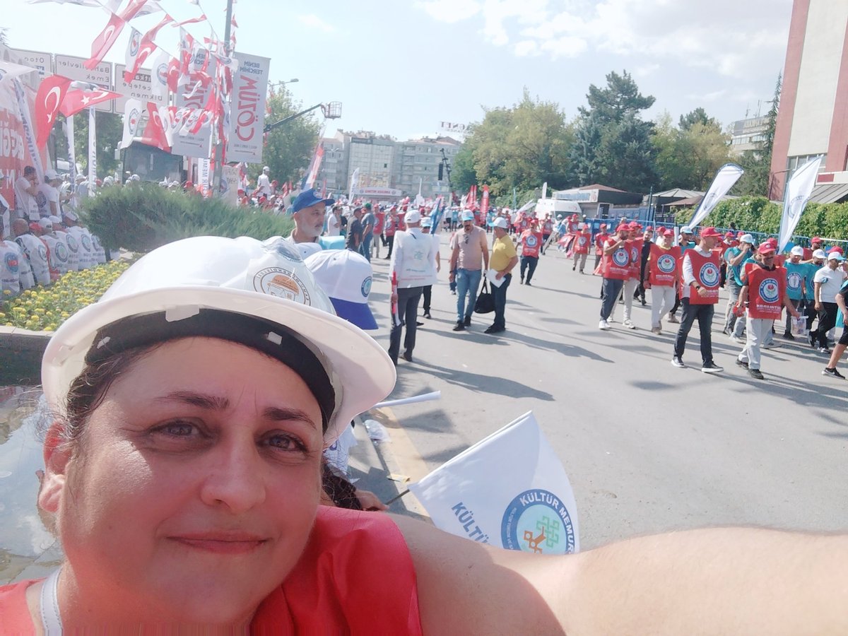 BelgaUlutan's tweet photo. Hakkımız için emeğimiz için
Mühendislik Meslek Kanunu için #KamuMühendisleriMeydanda #MemurMeydanda https://t.co/9ridBZQtA0