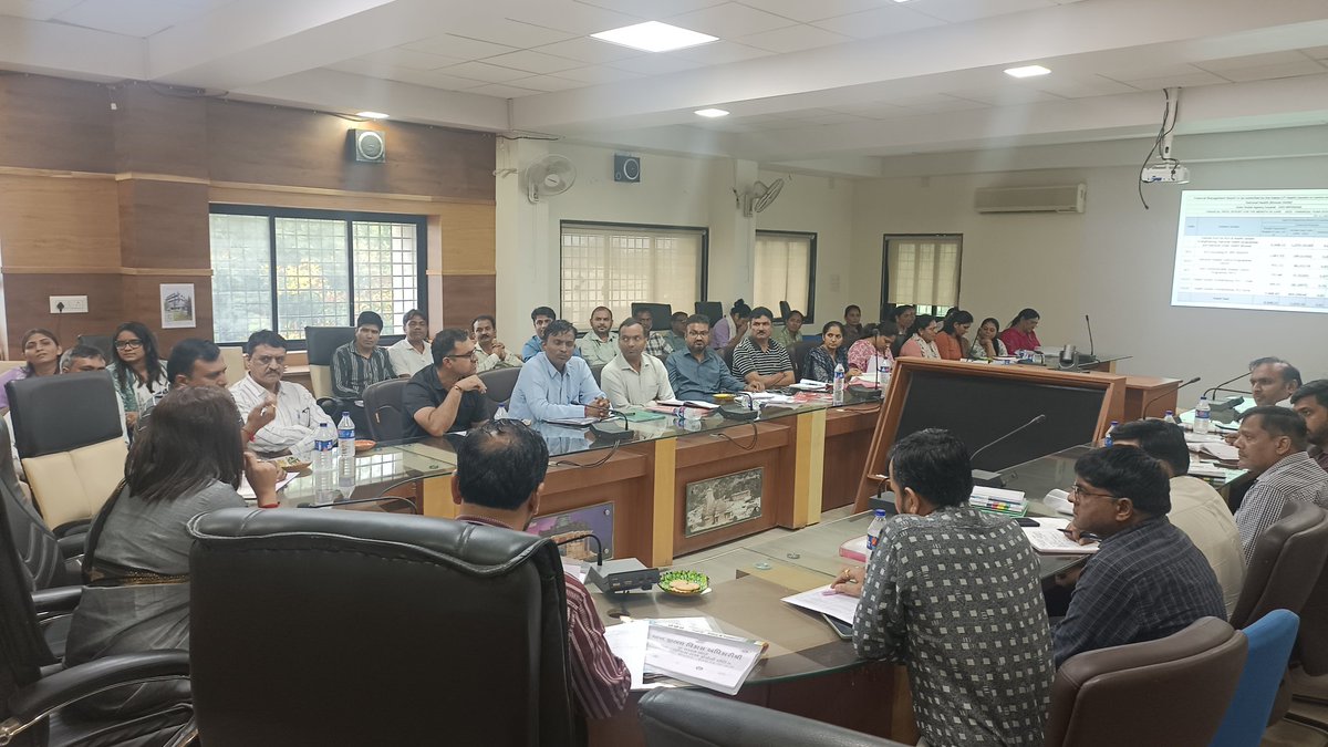 Chief District Health Office (CDHO) MEHSANA (@cdhomeh) on Twitter photo માન.જીલ્લા વિકાસ અધિકારી સાહેબશ્રીની અધ્યક્ષતામાં આરોગ્યના વિવિધ કાર્યક્રમ સંદર્ભે કમિટીના સભ્યો સાથે સમીક્ષા બેઠક યોજાઈ.. #reviewmeeting #health <a href="/CollectorMeh/">Collector Mehsana</a> <a href="/ddo_mehsana/">DDO Mehsana</a> <a href="/HealthDeptGuj/">Health Department Gujarat</a> <a href="/NHMGujarat/">NHM Gujarat</a> <a href="/Dwivedi_D/">Dhananjay Dwivedi</a> માન.જીલ્લા વિકાસ અધિકારી સાહેબશ્રીની અધ્યક્ષતામાં આરોગ્યના વિવિધ કાર્યક્રમ સંદર્ભે કમિટીના સભ્યો સાથે સમીક્ષા બેઠક યોજાઈ.. #reviewmeeting #health <a href="/CollectorMeh/">Collector Mehsana</a> <a href="/ddo_mehsana/">DDO Mehsana</a> <a href="/HealthDeptGuj/">Health Department Gujarat</a> <a href="/NHMGujarat/">NHM Gujarat</a> <a href="/Dwivedi_D/">Dhananjay Dwivedi</a>