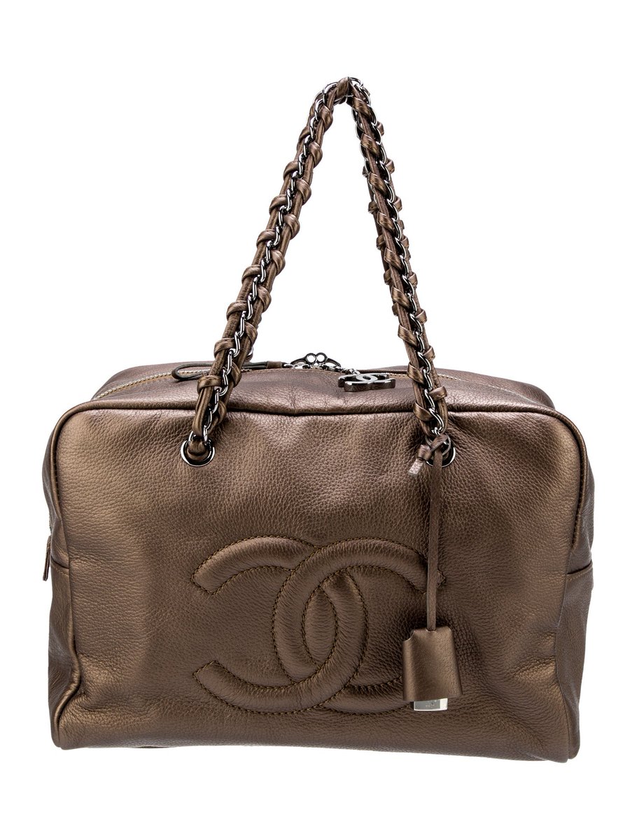 saintdemie's tweet photo. thinking about evan mock and his brown chanel bowler bag... #chanelboyswag https://t.co/sZ4IsZypln