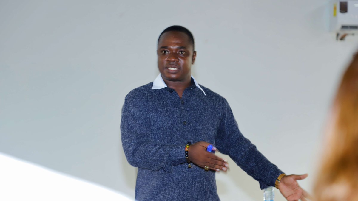 Kwadwo Akoto Bamfo II tweet media