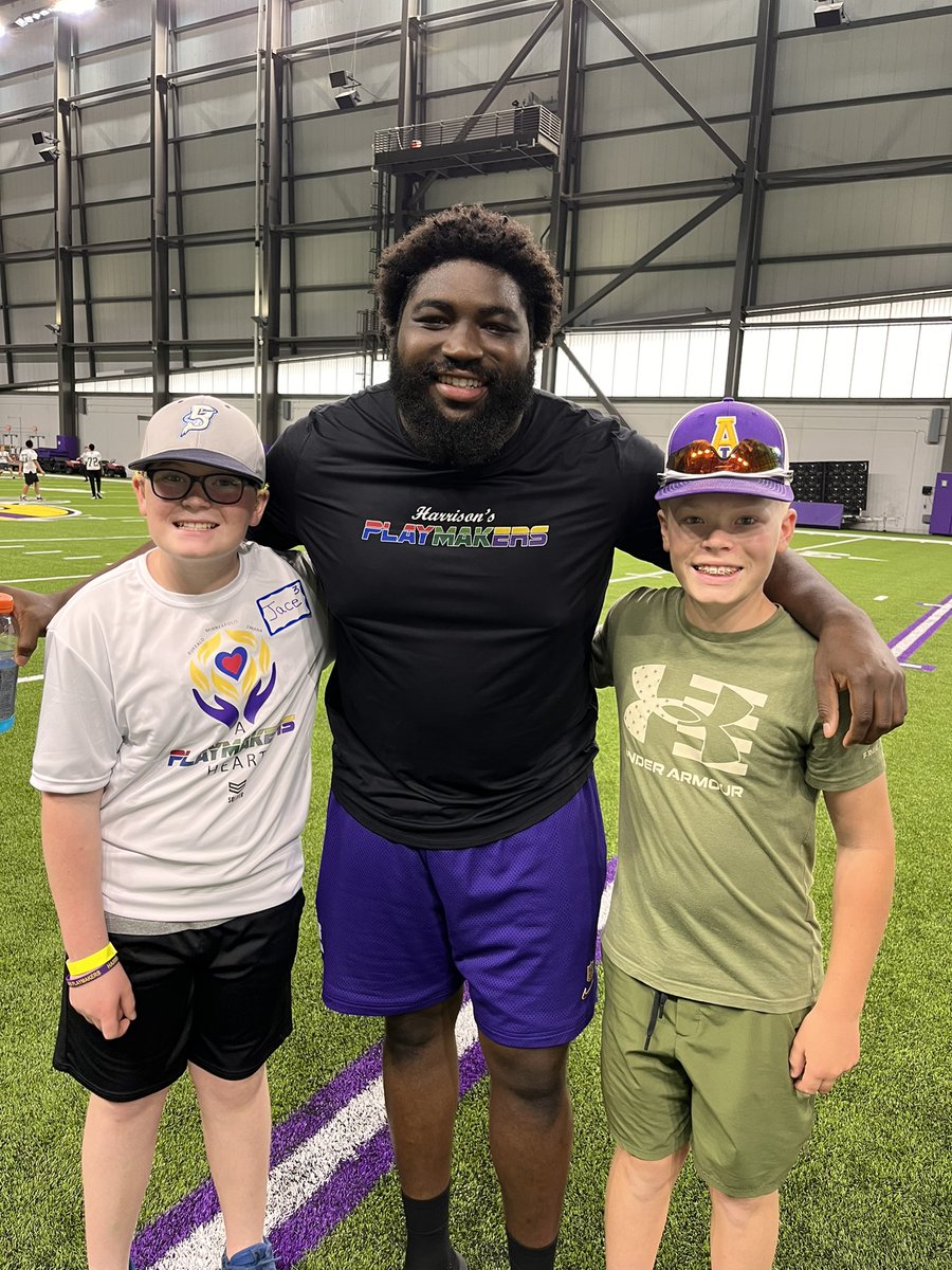 Brian Trettin (@briantrettin) on Twitter photo Love meeting this guy Elijah Williams. Spent hours with the boys. Kind and inspiring. Great chance he lands a spot with the Vikings <a href="/Vikings/">Minnesota Vikings</a> Love meeting this guy Elijah Williams. Spent hours with the boys. Kind and inspiring. Great chance he lands a spot with the Vikings <a href="/Vikings/">Minnesota Vikings</a>