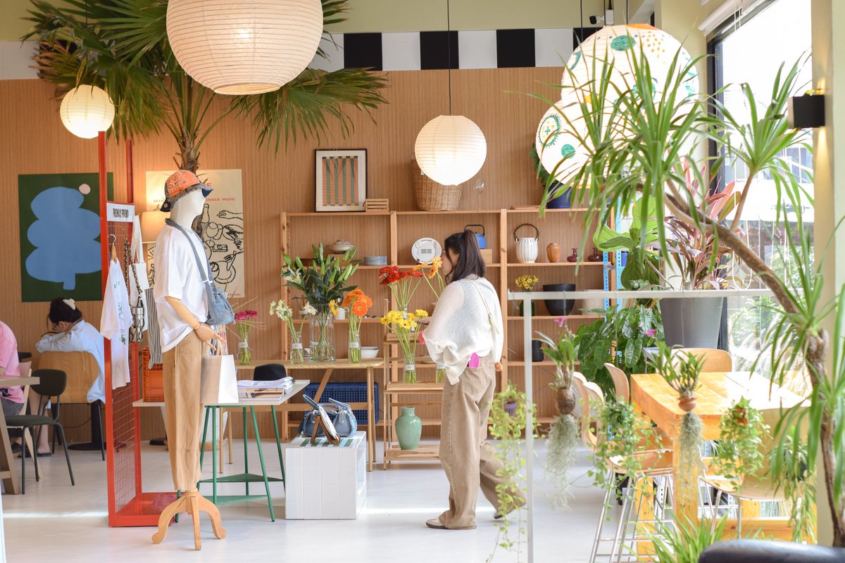 เหมือนฝัน  friendly friend cafe ใหม่พัทยา #พัทยา