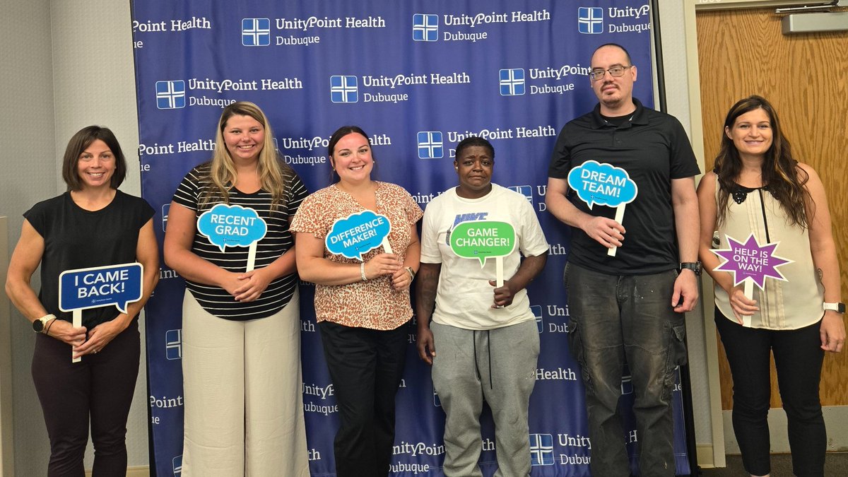 Please join us in welcoming our newest #DifferenceMakers🎉 
⭐Sarah Milner, Infection Preventionist 
⭐Emily Blanchard, RN, ICU 
⭐Kaelyn Weigel, RN, ICU 
⭐Briranda Griffin, Food Service 
⭐Kevin Burger, Housekeeper
⭐April Bergfeld, PCT, Acute Rehab 
➡️ unitypoint.org/join-our-team
