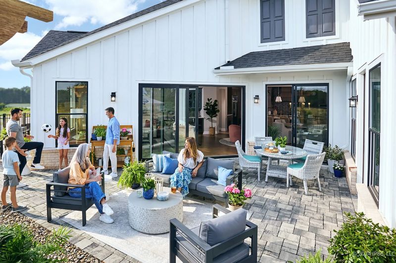 DebbieMcCurry55's tweet photo. Create your own outdoor  oasis where you can relax and entertain family and friends!  At Bel  Haven, we include a private courtyard with each home purchase!  Contact  Debbie 513-520-4595 or Alan 513-804-6675. https://t.co/Sx9Vsytdvo