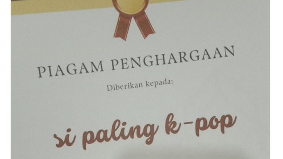 SUDAH. LALU, KITA BERALIH KE PENGUMUMAN POIN AKHIR TIM PUTIH!

UNTUK TIM PUTIH YANG BERHASIL MENDAPAT POIN 11738, MENDAPAT PIAGAMKAN PIAGAM KEJUARAAN. SELAMAT UNTUK TIM PUTIH!