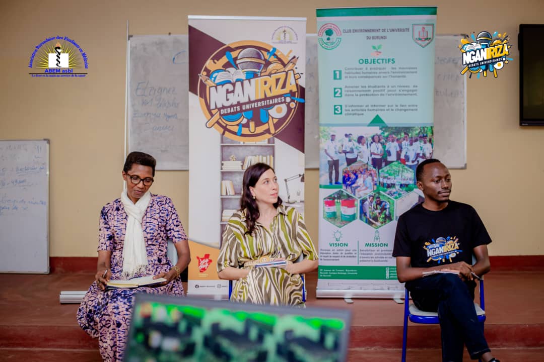 EnvironmentUb's tweet image. Retour sur notre séance de sensibilisation du 8/8/25, au Campus Mutanga UB, sous le thème :

«Le changement climatique favorise-t-il l’émergence de nouvelles formes de violences basées sur le genre ? »

#stopvbg 
#ClimatEtGenre