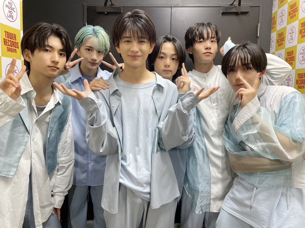 EBiDAN NEXT 公式( & EBiDAN 研究生公式) (@ebi_dan) on Twitter photo 「渋谷大作戦」in TOWER RECORDS SHIBUYA
ありがとうございました!
<a href="/TOWER_Shibuya/">タワーレコード渋谷店</a>
#BATTLEBOYS #バトボ7th #バトボ
#BATTLEBOYSSAKURA #桜組
#BATTLEBOYSSKY #空組
#EBiDANNEXT #EBiDAN #エビネク 「渋谷大作戦」in TOWER RECORDS SHIBUYA
ありがとうございました!
<a href="/TOWER_Shibuya/">タワーレコード渋谷店</a>
#BATTLEBOYS #バトボ7th #バトボ
#BATTLEBOYSSAKURA #桜組
#BATTLEBOYSSKY #空組
#EBiDANNEXT #EBiDAN #エビネク