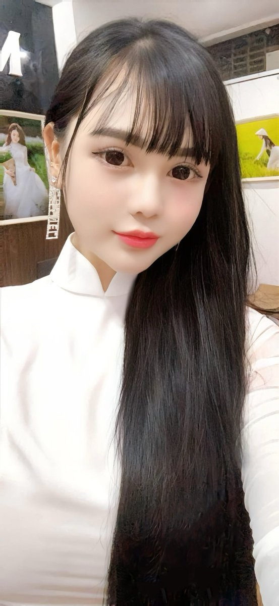 33 tuổi rồi 😟tết này sẽ là 34 tuổi. Tuổi càng ngày càng lớn. Tính tình càng lúc càng khó.