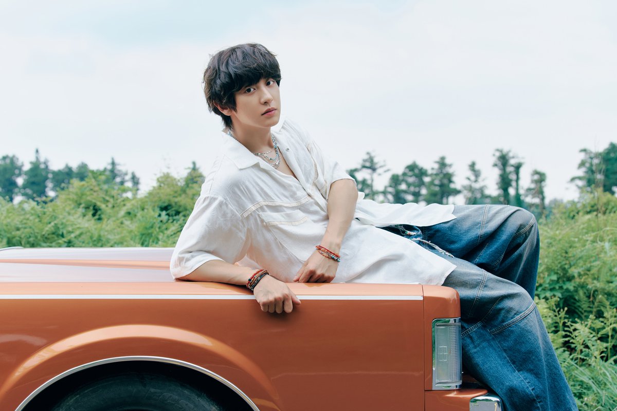 weareoneEXO's tweet image. CHANYEOL 찬열 'Happy Accident' TEASER IMAGE 

CHANYEOL 찬열 The 2nd Mini Album 【Upside Down】
➫ 2025.08.25 6PM (KST)

💿Pre-order&amp;amp;save&amp;amp;add
CHANYEOL.lnk.to/UpsideDown

#CHANYEOL #찬열
#EXO #엑소 #weareoneEXO
#UpsideDown #CHANYEOL_UpsideDown
#HappyAccident #CHANYEOL_HappyAccident