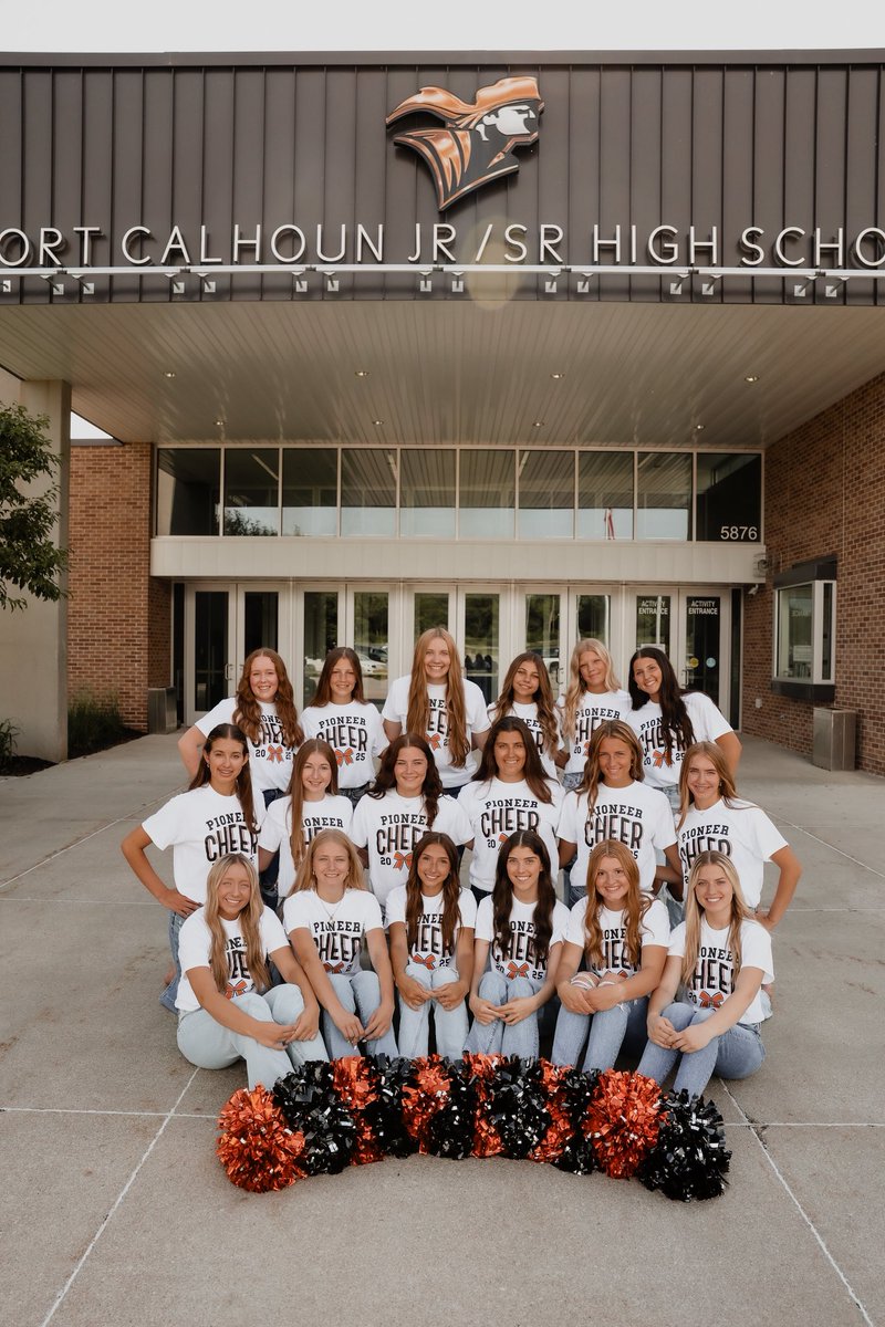 cheer_calhoun's tweet image. Our first full week and WE’RE READY!! Bring on Cheer Season!📣🤩🖤🧡Roll’Neers!