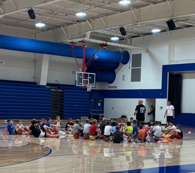 402Unity's tweet image. 402 Unity Tryouts 
What a night! Huge thanks to everyone who came out. Special shoutout to Thomas Viglianco for coming out to support and Zack Emerson (FCA) for an incredible devotion !
Grateful for this community — excited for the season!