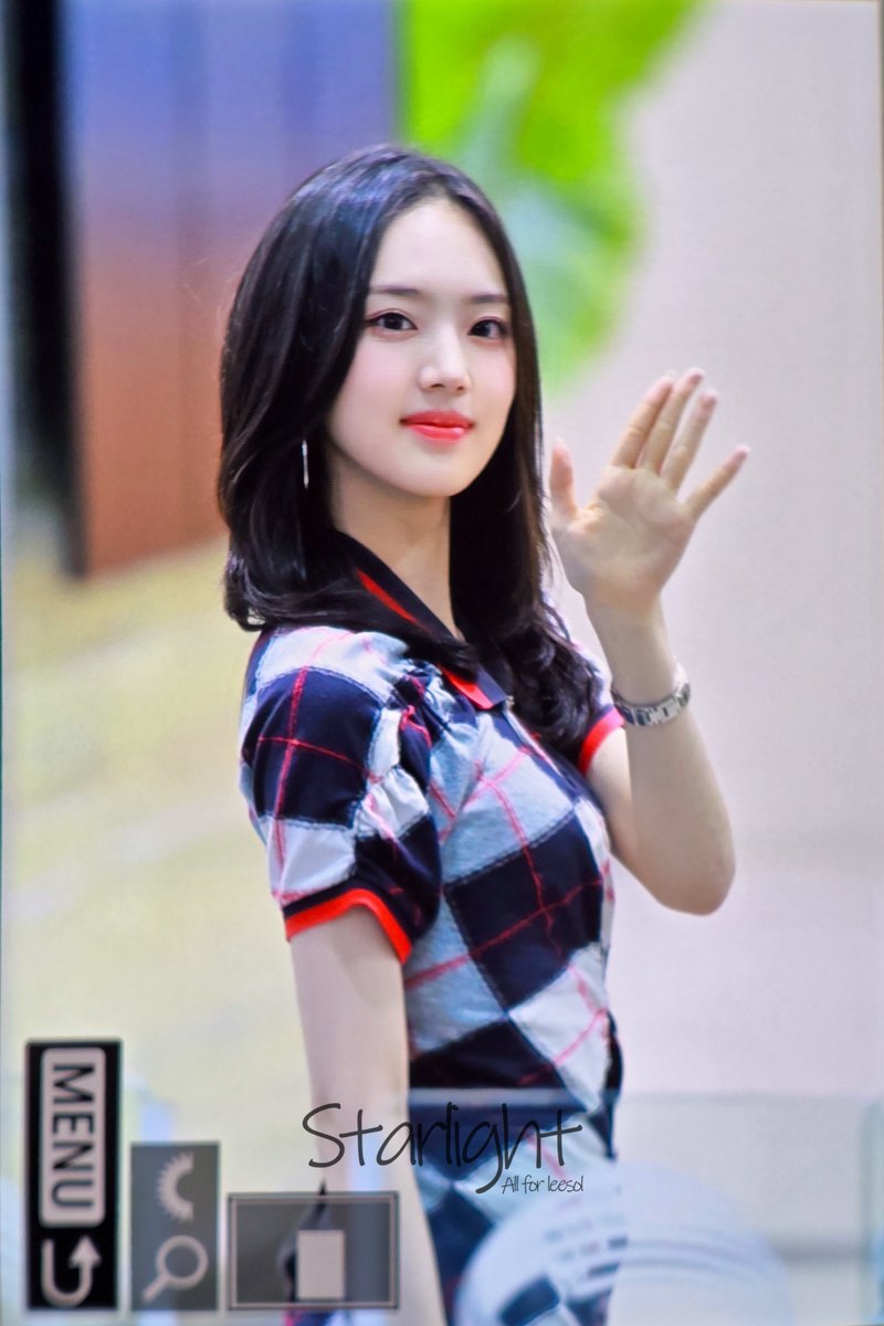 Starlight__sol's tweet photo. 250818
#KiiiKiii #키키
#Leesol #이솔
@We_KiiiKiii https://t.co/FCDAC9GZ6F