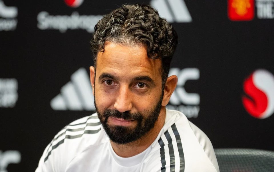 🚨 Ruben Amorim view the bench as a decisive factor this season. He has urged his players to abandon the culture of frustration that emerged under Ten Hag, when those omitted from the line-up were often left disillusioned. Amorim has warned that sulking will not be tolerated.