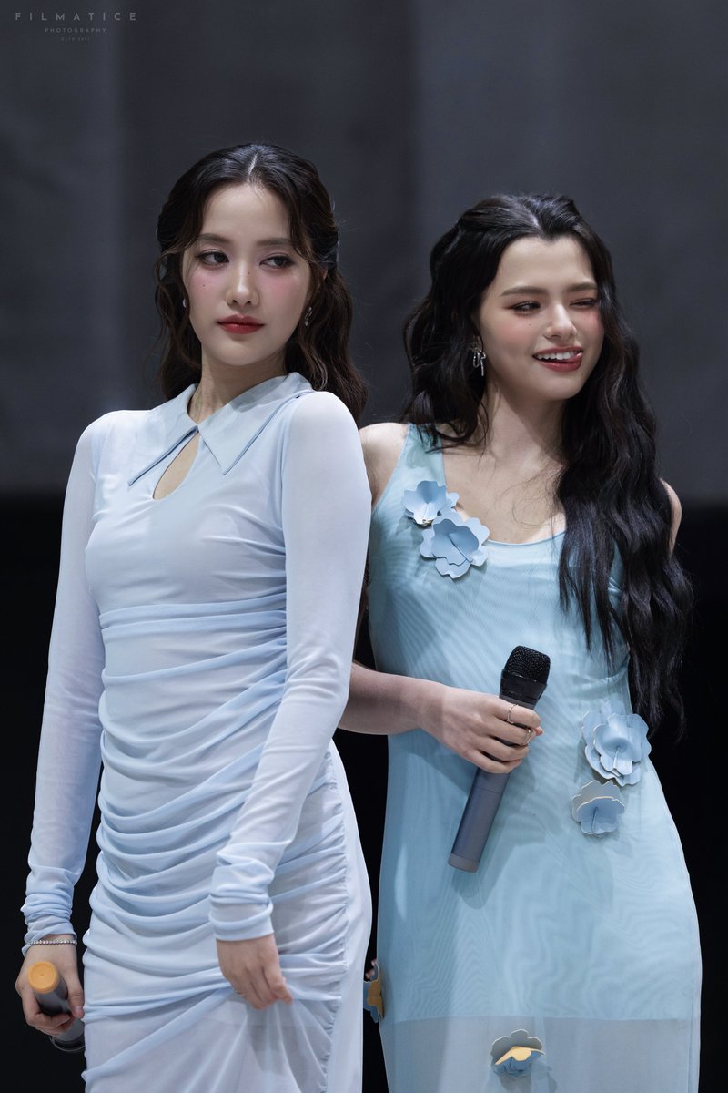 filmatice's tweet image. LOOK AT THEM

FREENBECKY READY TO SHINE
#BlackmoresxFreenBeck
#srchafreen  #beckysangels 
#freenbecky #ฟรีนเบค