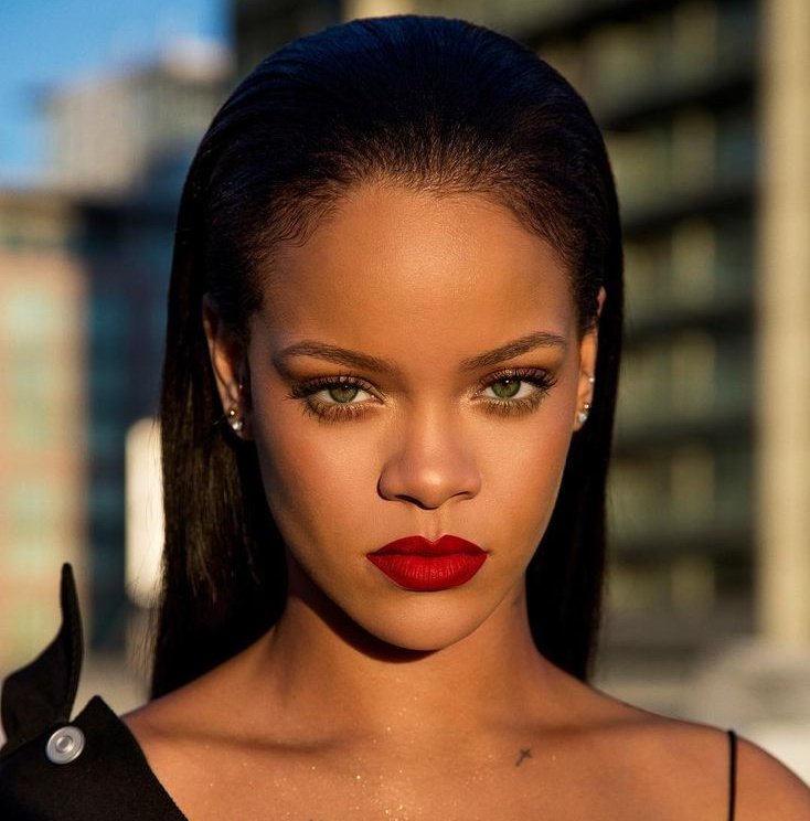 YonceVocals's tweet image. Beyoncé calls them up on stage to sing a duet, who can keep up with her?