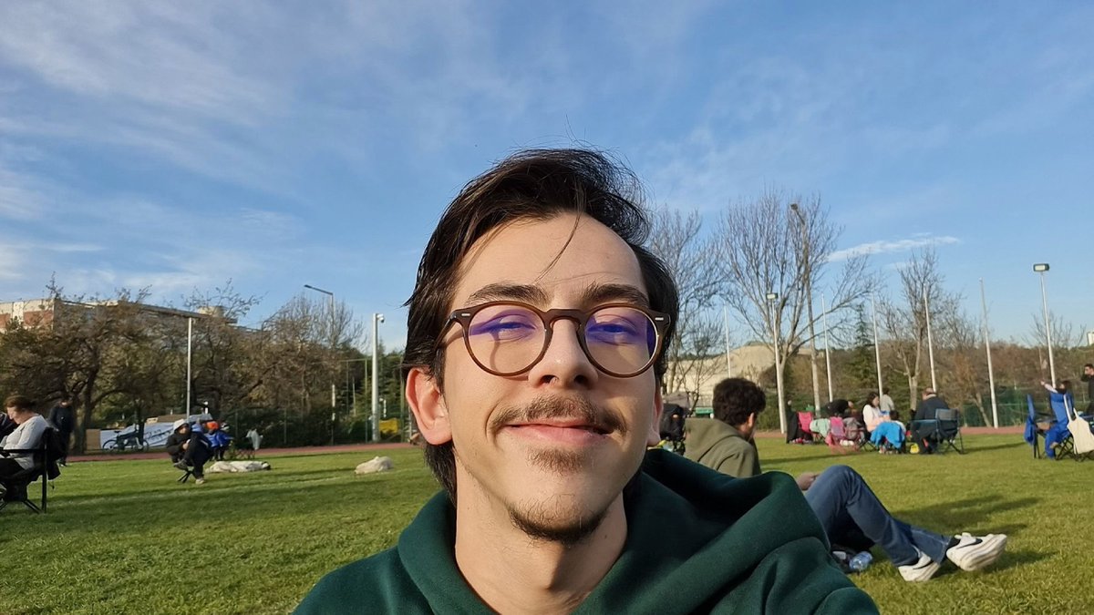 LGBTİ+’lara “onarım terapisi” işkencesini haberiyle gündeme getiren T24 muhabiri Can Öztürk’e, 'halkı yanıltıcı bilgiyi alenen yaymak ve iftira' suçlarından soruşturma başlatıldı

Geçmiş olsun <a href="/canoztrk09/">Can Öztürk</a> 

kaosgl1.org/haber/onarim-t…