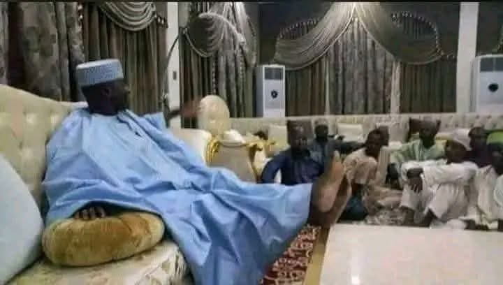 Yanzu Da Alhaji Zaice Nigeria Ce Ta Reni China 🇨🇳 Babu Mai Musu Anan.