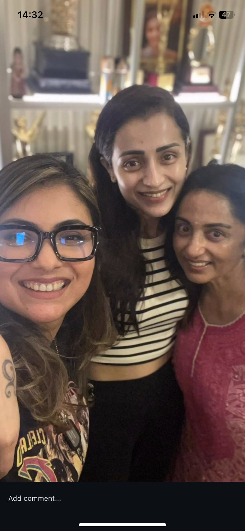 GypHTyUWEAALS6V?format=jpg&name=large