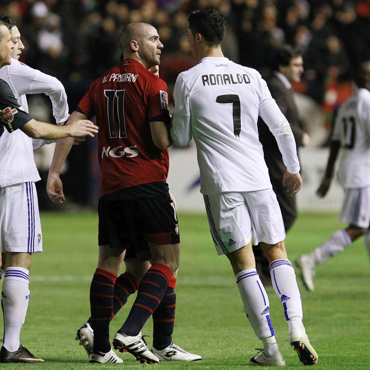 Instant Foot ⚽️ tweet media