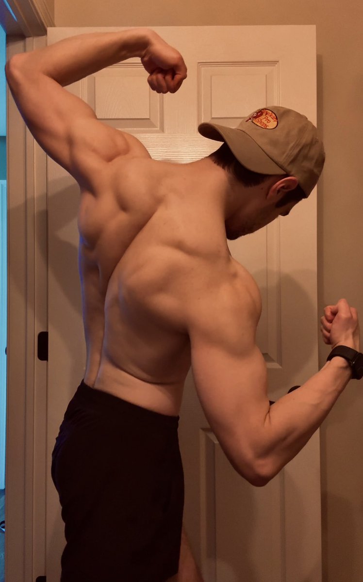 Chat says I should’ve had a back picture for this post if that was going to be the caption 😔