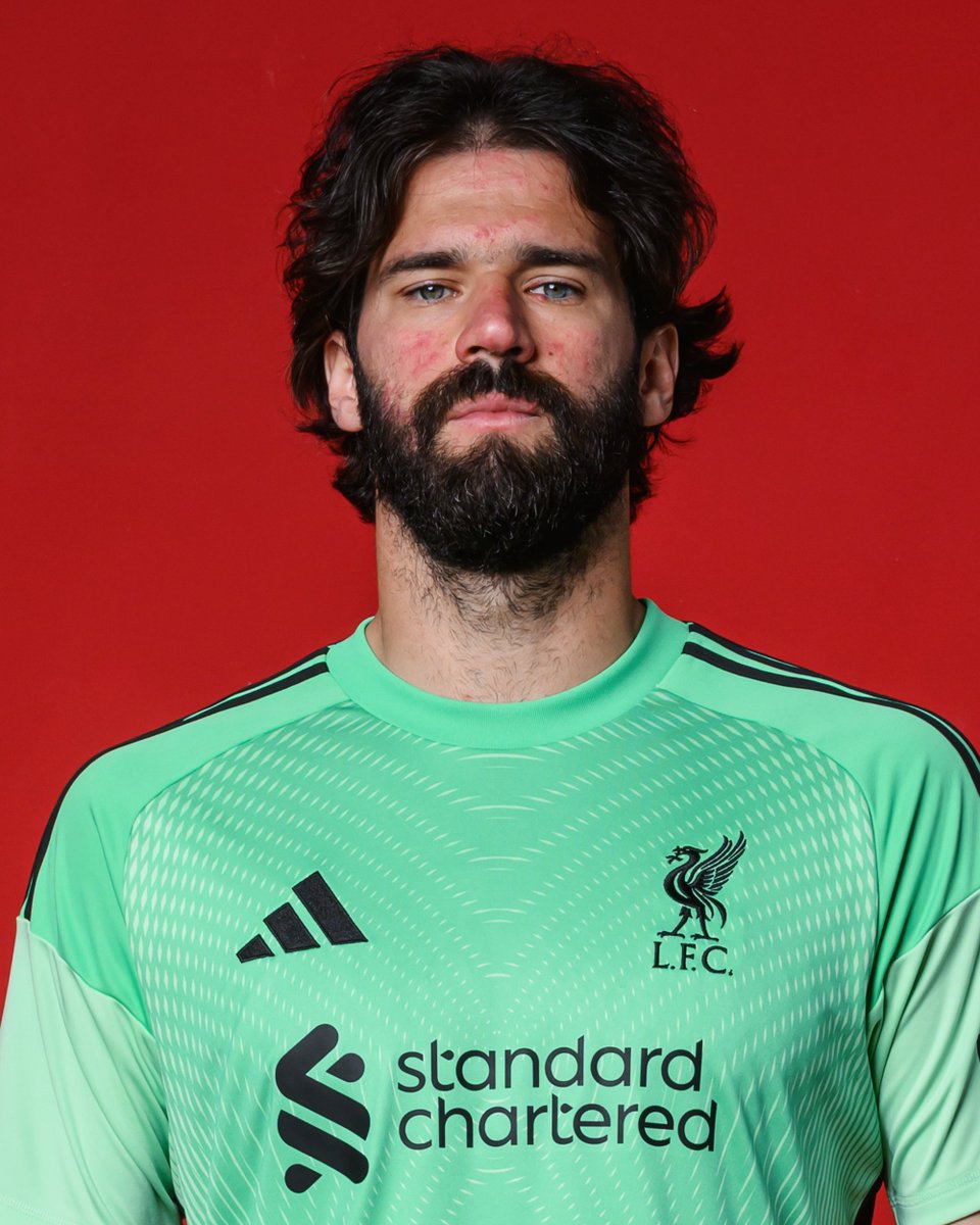 Liverpool FC (@lfc) on Twitter photo 3οΈβ£0οΈβ£0οΈβ£ appearances for <a href="/Alissonbecker/">Alisson Becker</a> π
AB1 over the years βͺπΈ 3οΈβ£0οΈβ£0οΈβ£ appearances for <a href="/Alissonbecker/">Alisson Becker</a> π
AB1 over the years βͺπΈ