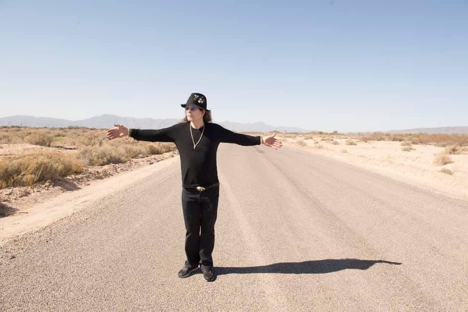 OzzyOsbourne's tweet image. The Road to Nowhere
📸: @RossHalfin
