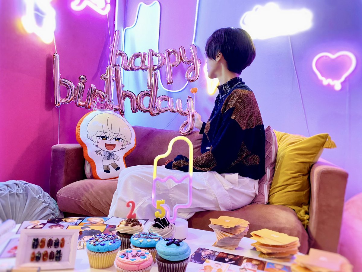 yui_9_1216's tweet photo. 🧡𓏸𓈒𓂃𝗛𝗮𝗽𝗽𝘆 𝗕𝗶𝗿𝘁𝗵𝗱𝗮𝘆𓂃◌𓈒🧡

海斗くんお誕生日おめでとう！！
素敵な一年になりますように🫧

ALT………✍︎
@9bic_kaito #9bic_kaito #9bic  #西山海斗 #西山海斗生誕祭 
#西山がアラサーってまじすかぁ https://t.co/hINWruq5vU