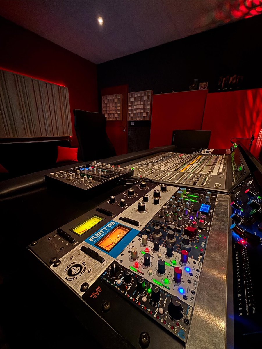 What are your go-to 500 Series modules right now?

📷 MakeYourWayStudio (@makeyourwaystudio)