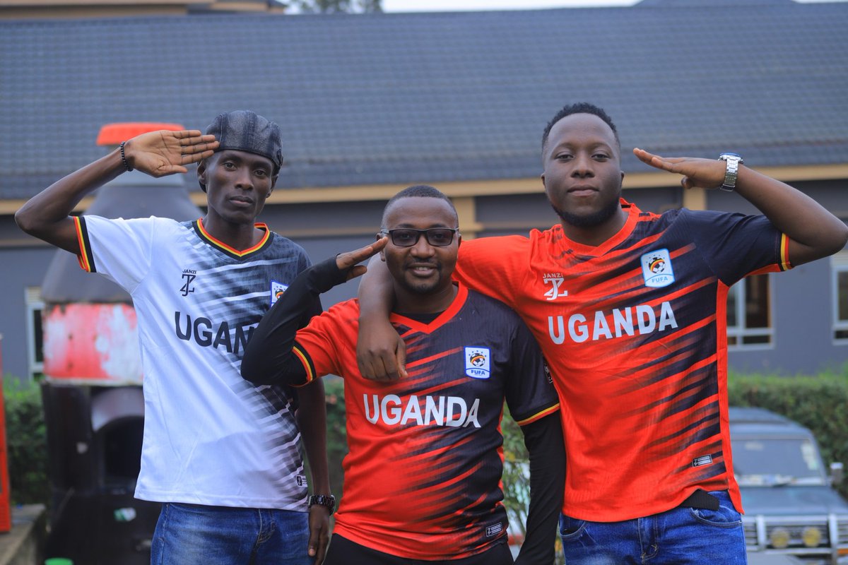 Elie Akiza (@akizaelie) on Twitter photo Itwe turi ready. Kamdi imwe okwe. <a href="/OfficialFUFA/">FUFA</a> <a href="/UgandaCranes/">Uganda Cranes</a> #namboole
#UgandaCranes
<a href="/edwinram52/">Edwin Ram official 🇺🇬</a> <a href="/tush_andre/">Tushabe Andrew</a> Itwe turi ready. Kamdi imwe okwe. <a href="/OfficialFUFA/">FUFA</a> <a href="/UgandaCranes/">Uganda Cranes</a> #namboole
#UgandaCranes
<a href="/edwinram52/">Edwin Ram official 🇺🇬</a> <a href="/tush_andre/">Tushabe Andrew</a>