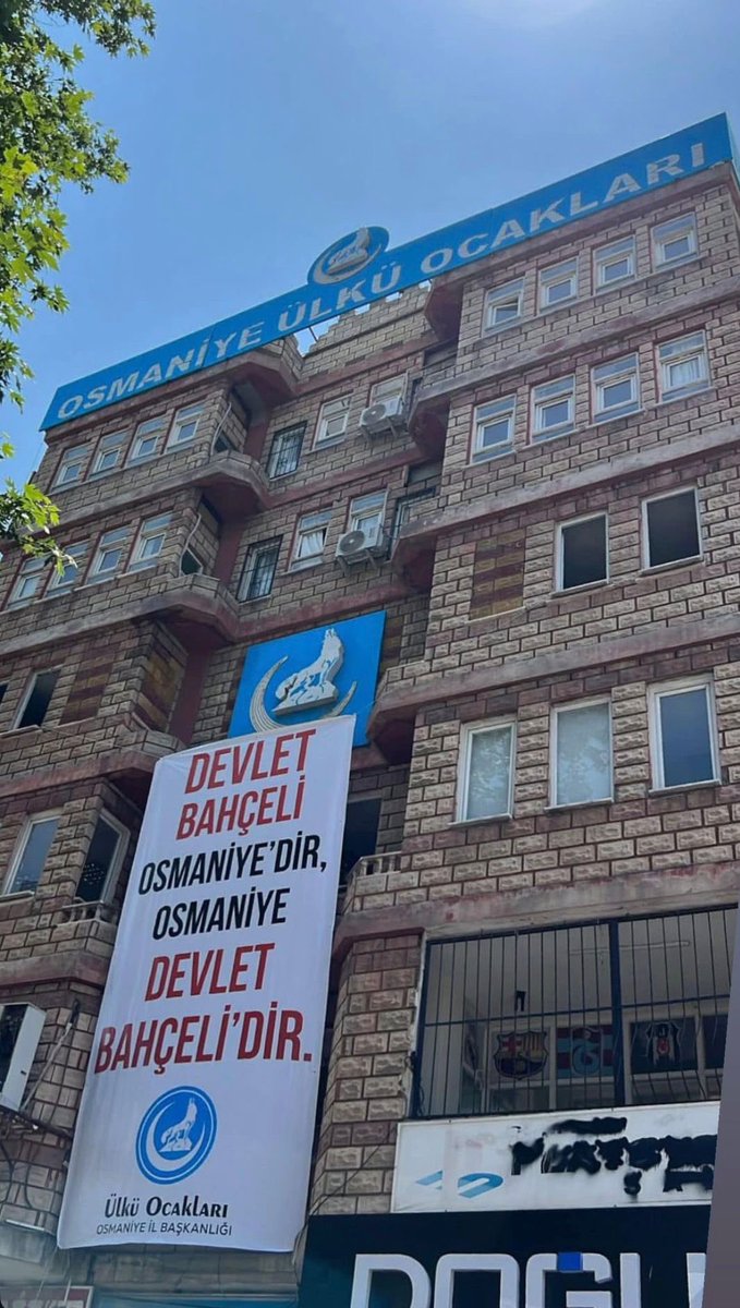Devlet Bahçeli, Osmaniye'dir!
Osmaniye, Devlet Bahçeli'dir!